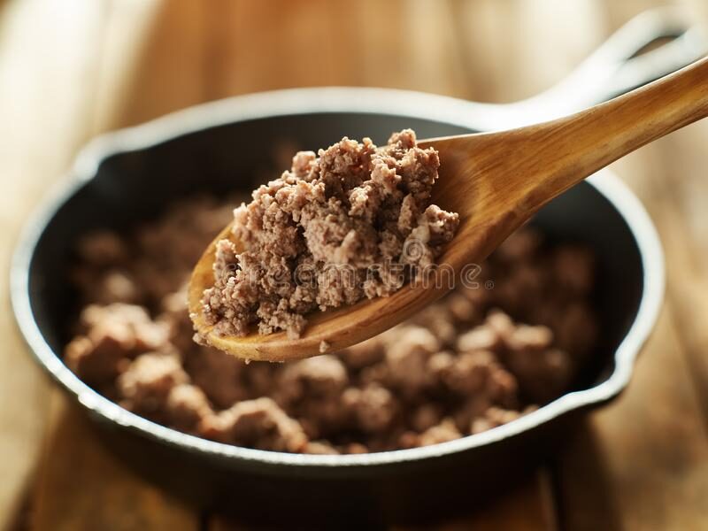 spoonful-freshly-cooked-ground-beef-iron-skillet-142529748-3688282