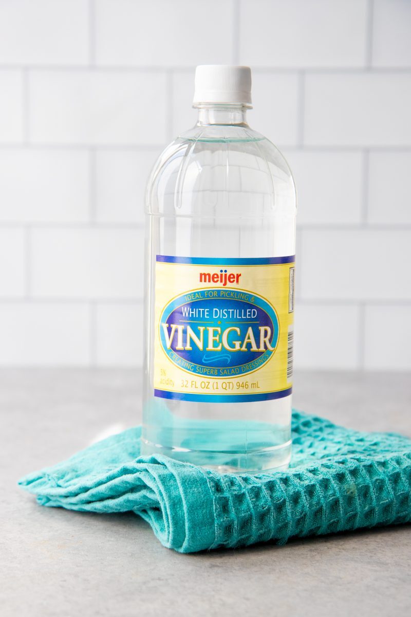 vinegar-bottle-cloth-800x1200-8206283